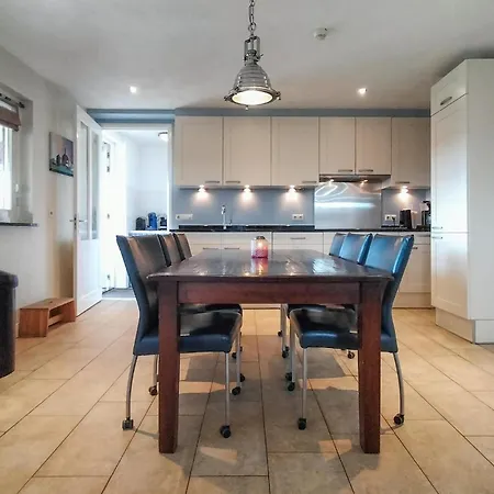 Casa vacanze Lovely In With Sauna *